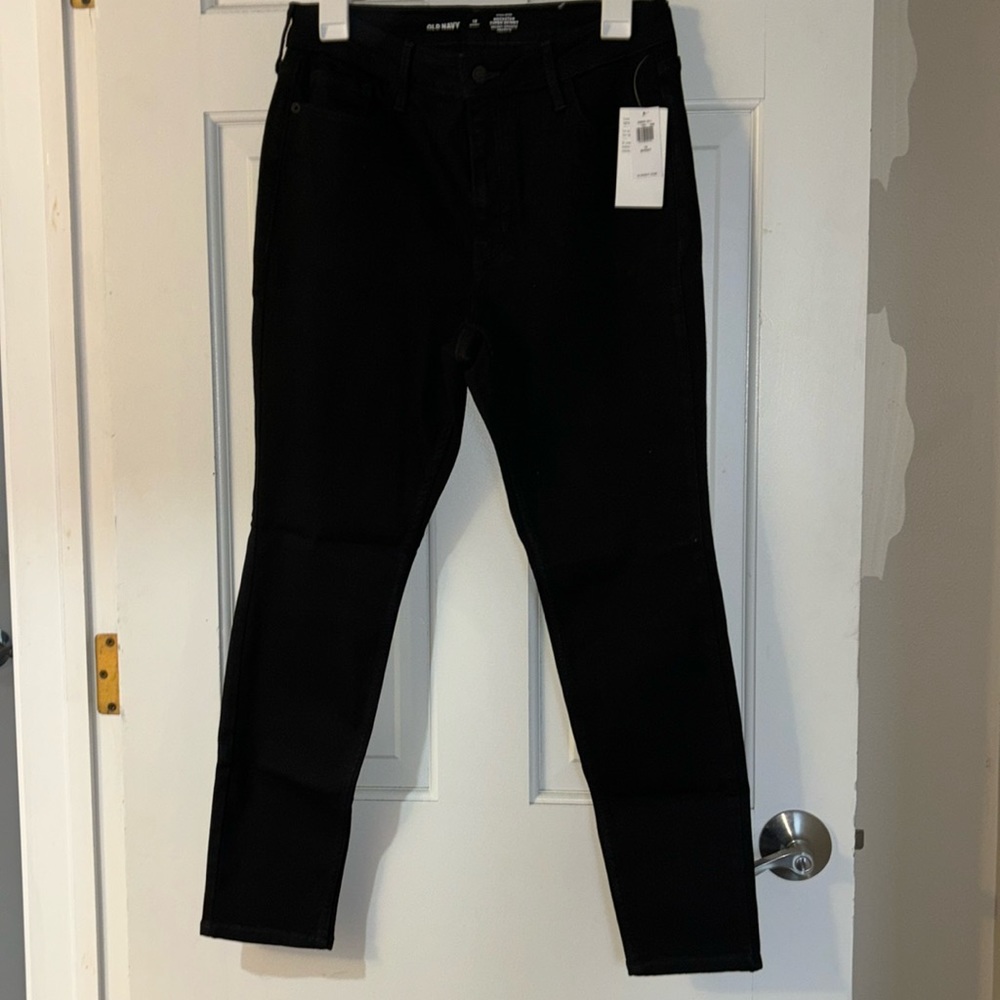 NWT Old Navy high rise rockstar super skinny jeans SHORT